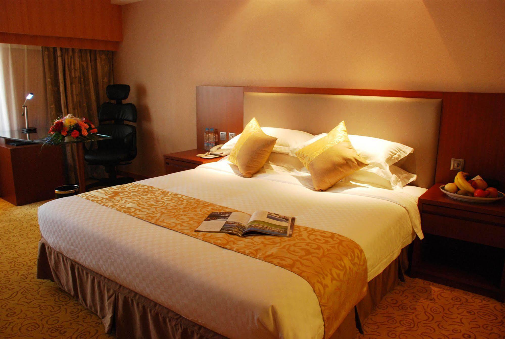 Shanghai Forte Hotel Khách sạn Thượng Hải